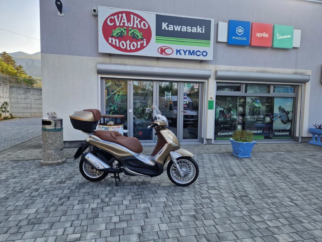 PIAGGIO BEVERLY 300